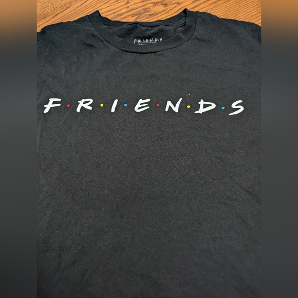 Friends Tee Shirt. Size XL. Cotton. black with Friends Logo from TV show. - Picture 5 of 5